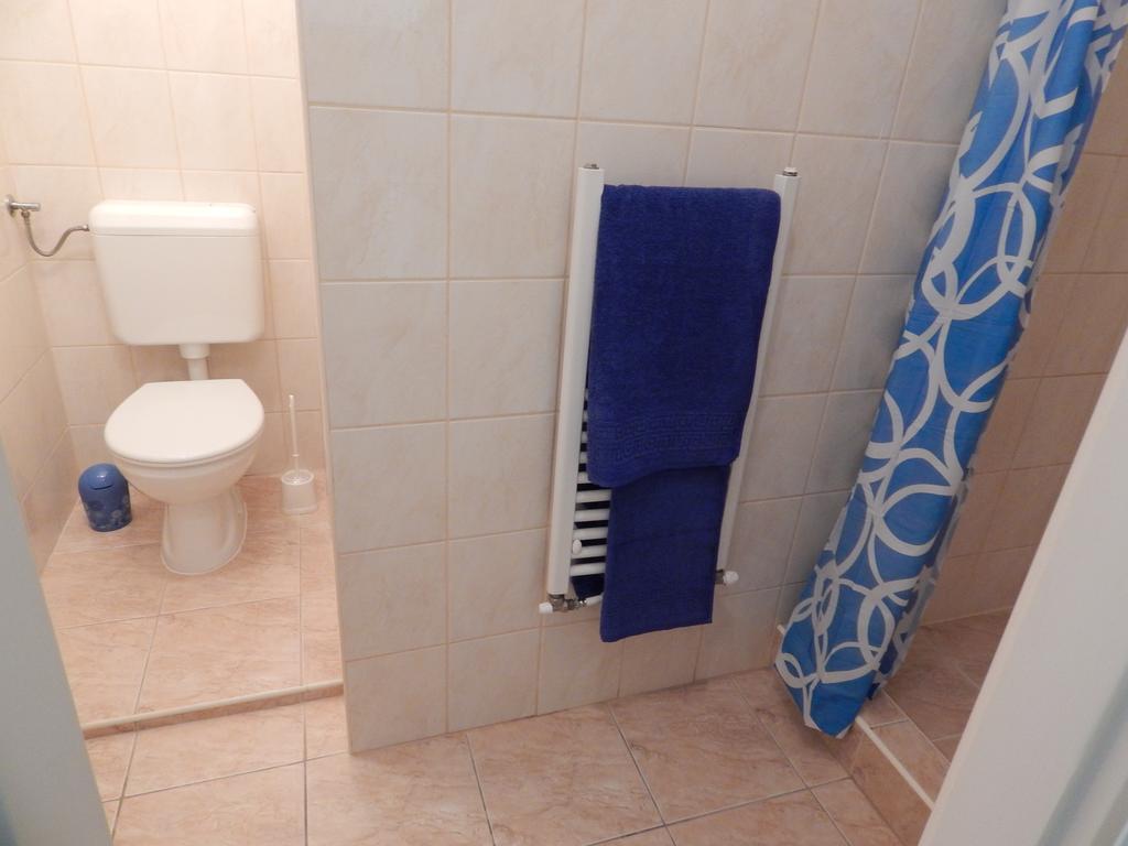 Apartamento Csillagvirág Apartman Mosonmagyaróvár Exterior foto